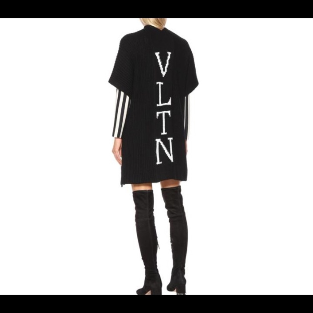 VLTN poncho